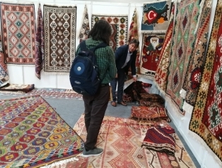 DOĞAKA Koordinasyonunda Katılım Sağlanan “CARPETEXPO 2019 İstanbul Halı ve Kilim Fuarı”nda Osmaniye Karatepe Kilimleri Tanıtıldı Galeri