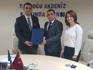 Hatay Zeytincilik Araştırma Enstitüsü Müdürlüğü ile Teknik Destek Sözleşmesi imzalandı. Galeri