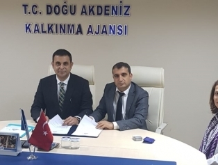 Hatay Zeytincilik Araştırma Enstitüsü Müdürlüğü ile Teknik Destek Sözleşmesi imzalandı. Galeri