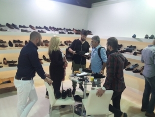 In the Coordination of Our Agency, Our Territorial Men's Shoes Manufacturers Participated in AYMOD 2017 International Shoe Summer Fashion Exhibition Galeri